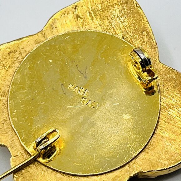 Vintage Gold Tone Statement Brooch Jewel Tones Green Blue Red Made in Italy - Picture 5 of 6